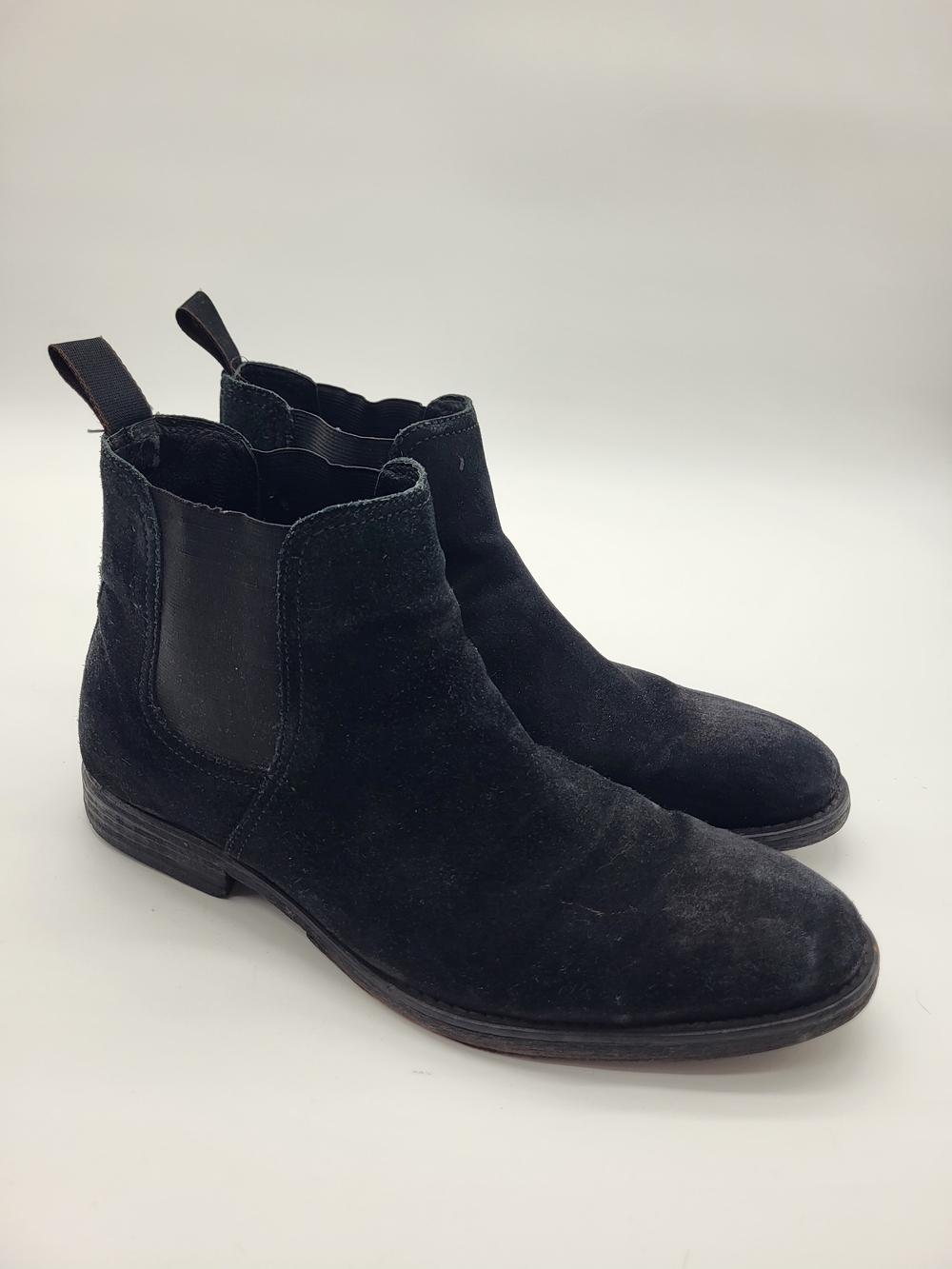 BOSS ORANGE Men's Black Suede Chukka Chelsea Boots